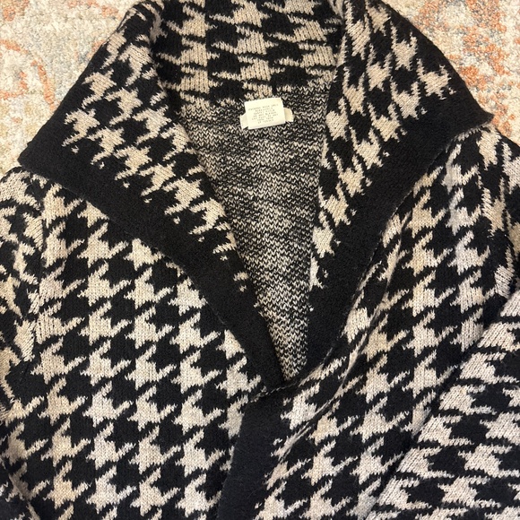 Max Studio long cardigan, fits size s/m - Picture 2 of 5